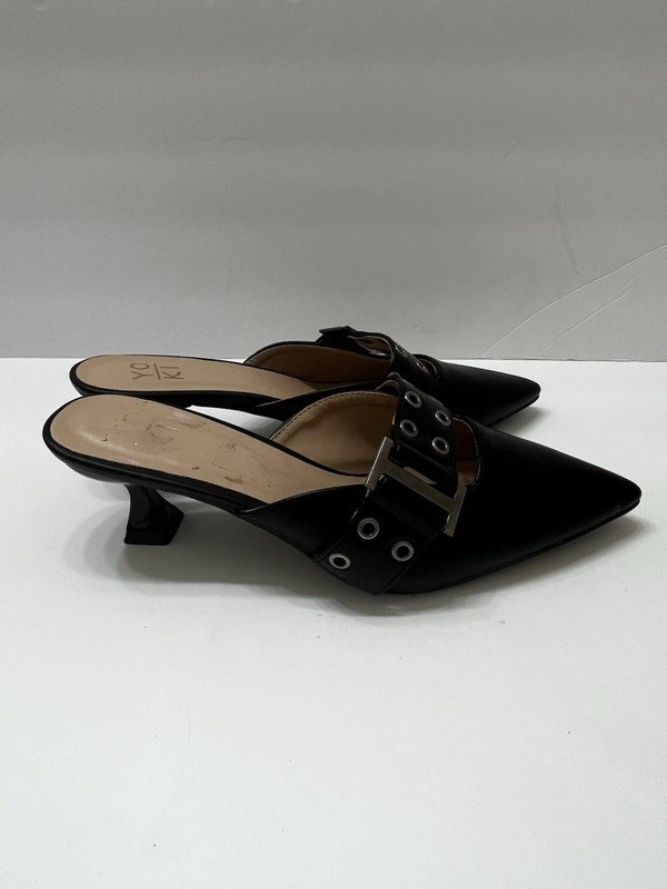 YOKI Kitten Heel Women’s 7.5 Pumps Black Pointed Toe Brass Grommet Buckle Accent gallery