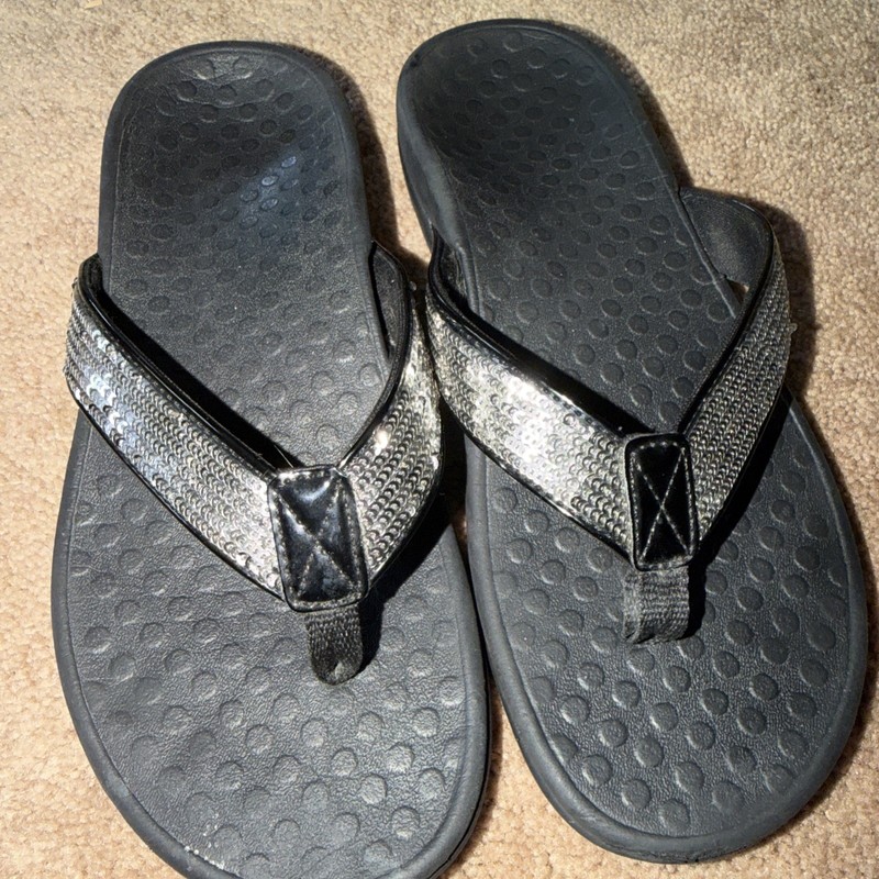 Vionic Women’s Tide II Toe Post Sandal Glossy Black Flip Flop Size 7