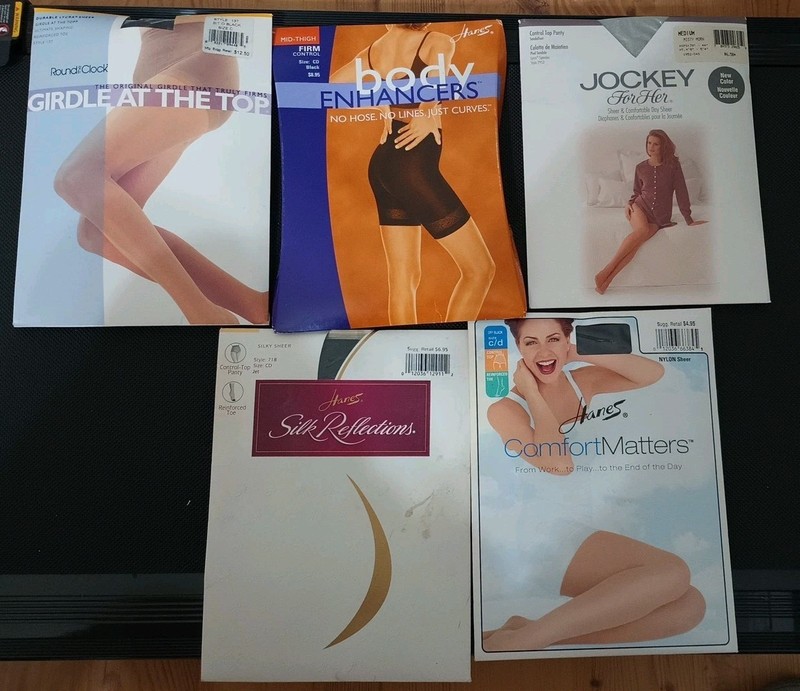 Round the Clock Girdle at the Top Pantyhose Size C Bit o Black + 4 Various Vtg