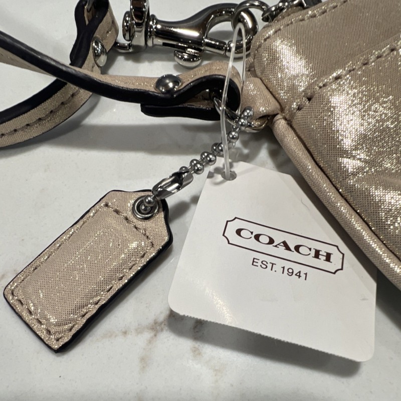 Coach Champagne Gold Metallic Clutch Wrist Strap Logo Tag Designer gallery