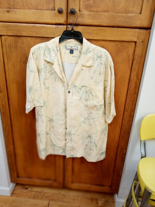 TOMMY BAHAMA men’s L tropical silk bamboo design