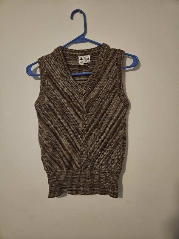 Vintage Montage Republic Of Korea Women’s Sweater Vest Size Small
