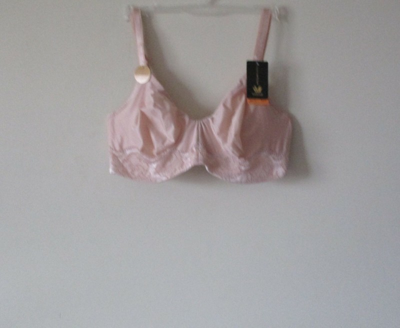 Wacoal Style Standard Underwire Bra 855347 32, 34, 36, 38, 40, 42 $65.00 NWT