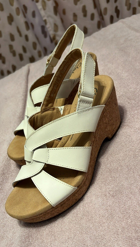 Clarks Women’s Wedge Slingback Sandals White/Brown Leather Strappy US 8.5
