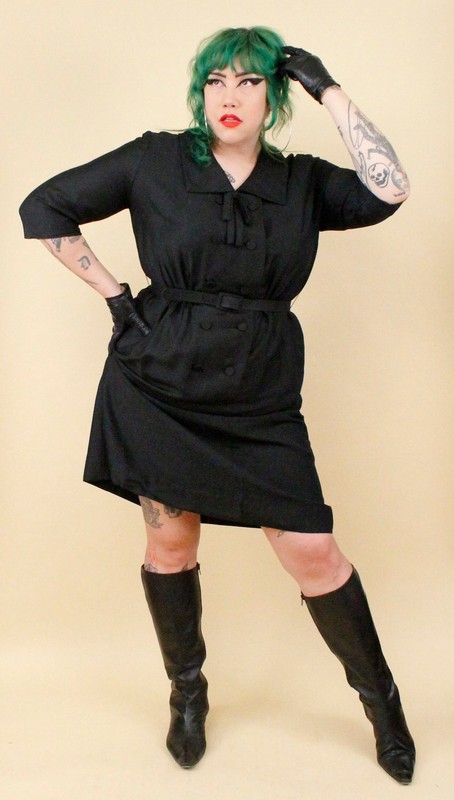 1950s Vtg Black Plus Size Volup Collared Sailor Button Dress Goth Pin Up 1X B48" gallery