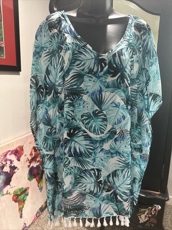 No Boundaries Blue Floral Summer Swim Suit Cover Size : M/7-9)