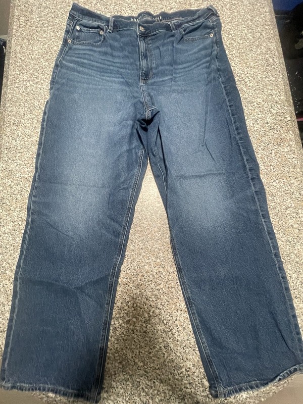 American Eagle Women’s Blue High Rise Baggy Straight Jeans Size 20