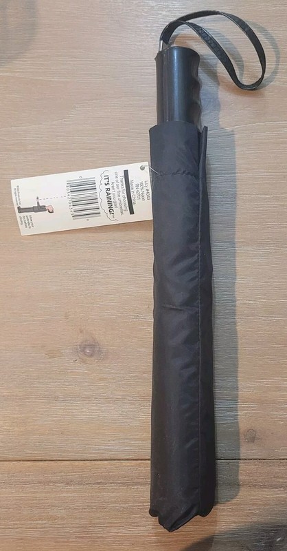 Automatic Open Umbrella Lightweight Black 16″ with Slip On Storage Bag.New w/tag