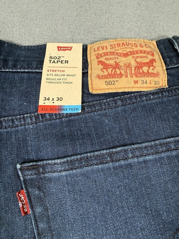 NWT Levi's 502 Regular Taper Performance Jeans 34x30 Thermadapt Blue Denim #0010 gallery