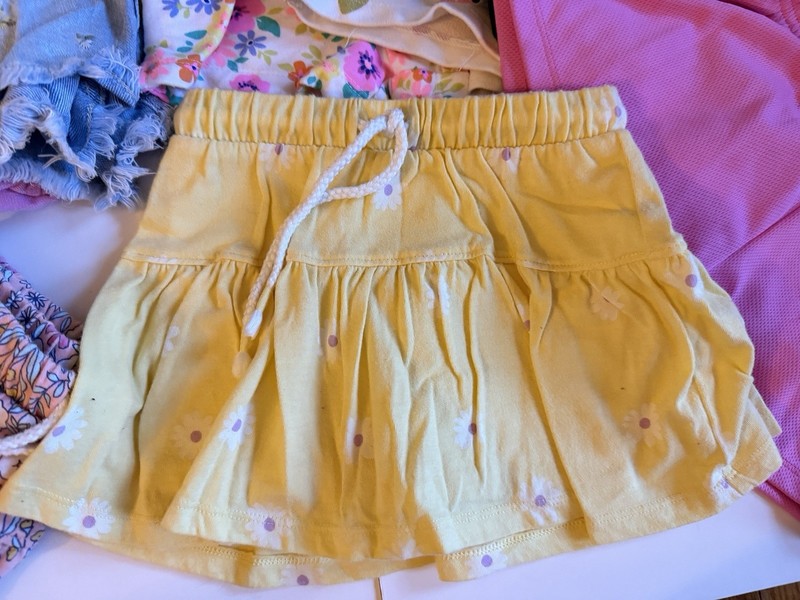Girls 3T Shorts gallery