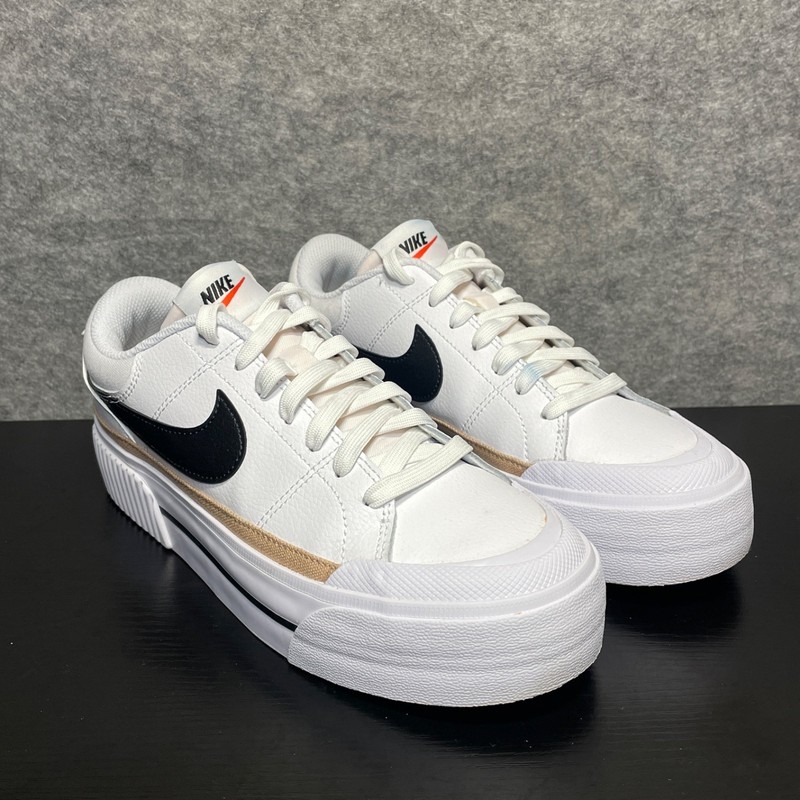 Nike Sneakers Womens 7 White Black Platform Court Legacy Lift Casual Sneakers gallery