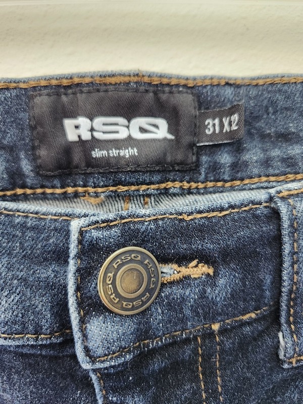 RSQ Dark Wash Slim Straight Jeans size 31x32 gallery