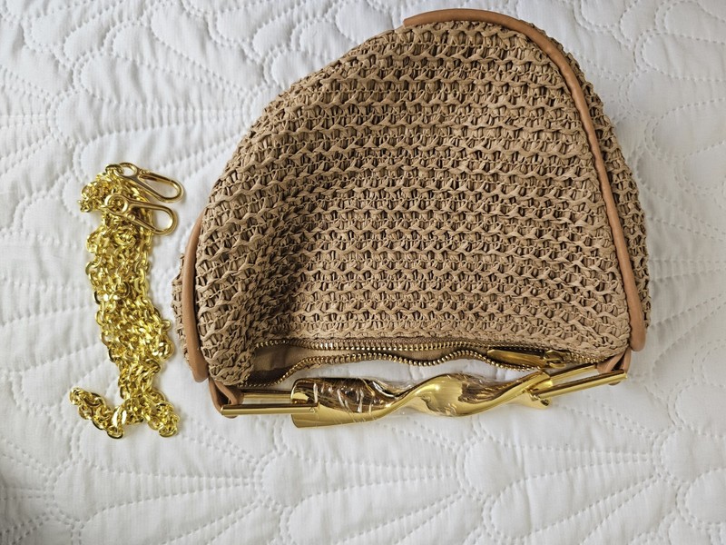 Women’s Beige Solid Crescent Shoulder Bag Zip Gold Hardware Chain Strap Lined