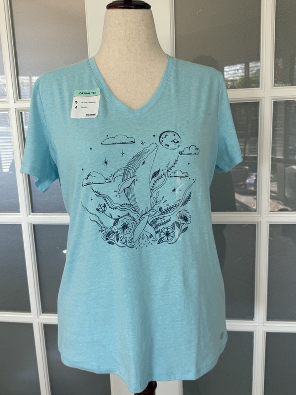Reel Legends Womens Whale Graphic T Shirt Large Blue V Neck UPF 15 Quick Dry Tee