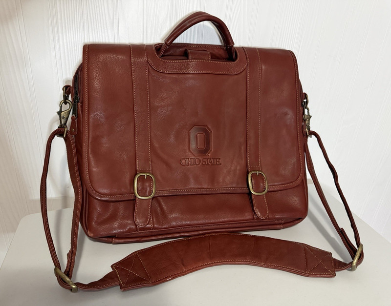 Canyon Outback Ohio State Messenger Bag Red Magnetic Zip Detachable Strap