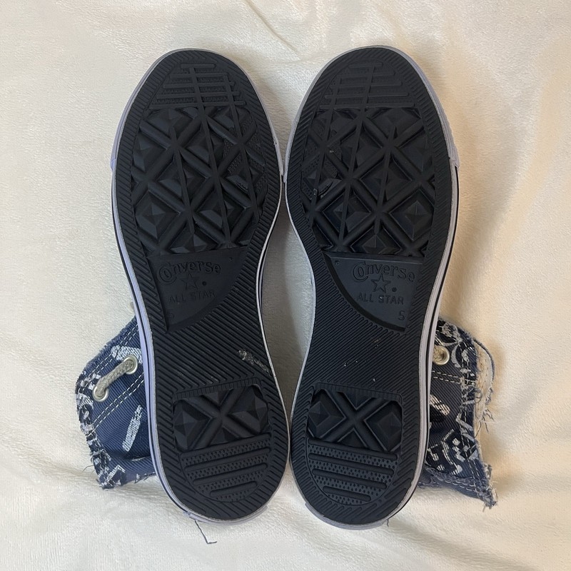 Converse Chuck Taylor All Star Hi Graphic Star 1J266 Blue Denim Unisex USA M5 W7 gallery