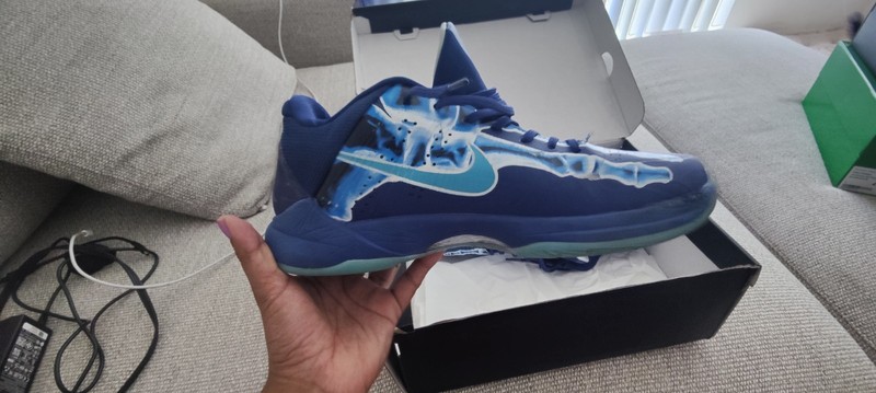 Nike Zoom Kobe 5 Protro “X-Ray” Deep Royal Blue Low Top Sneakers HJ4303-400