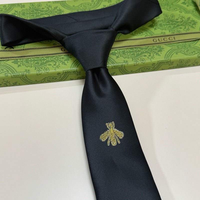 GUCCI Men’s Bee Tie Silk Twill Jacquard Black Tie