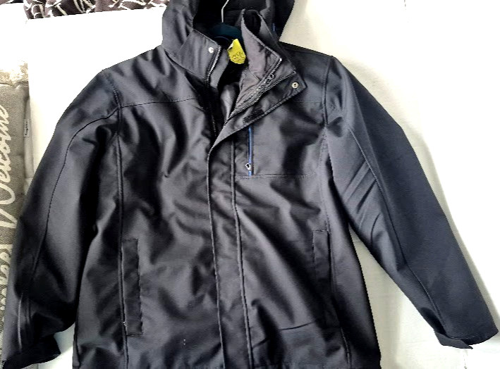 Hawke Co Black Performance 3-in-1 Jacket XL Snowboarding and Black Hooded Coat