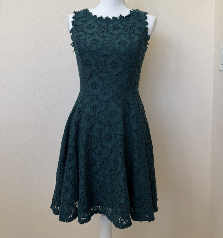 Jodi Kristopher Emerald Green Lace Fit Flare Dress Size 5 Cocktail Party