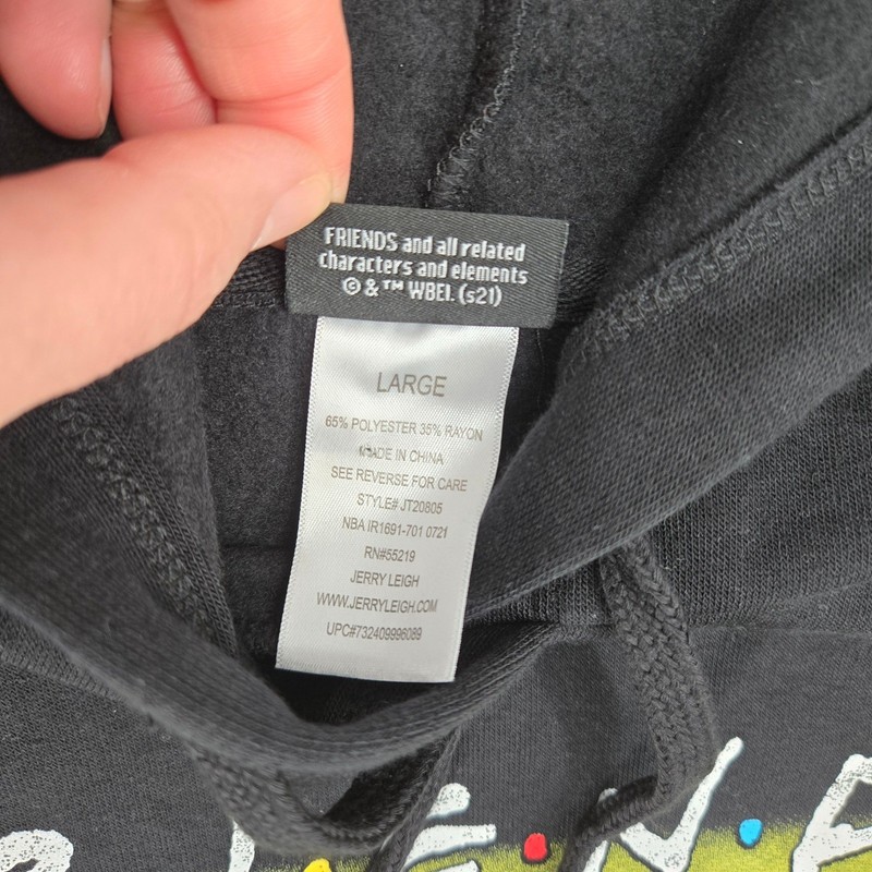 Friends Large Hoodie Sweatshirt Womens Black NYC Skyline TV Show Pullover gallery