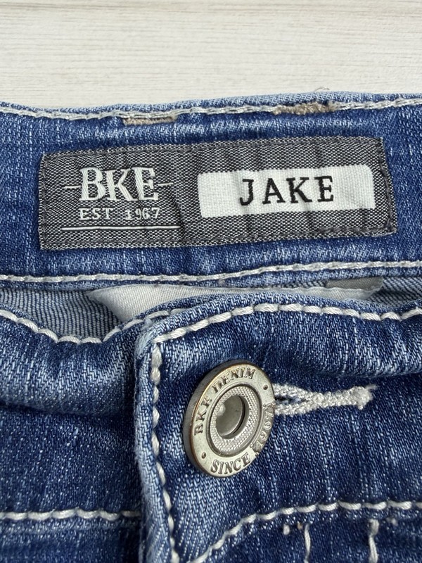 Buckle BKE Jake Jeans Boot Leg Medium Wash Stretch Whiskered Denim Mens 30x32 gallery