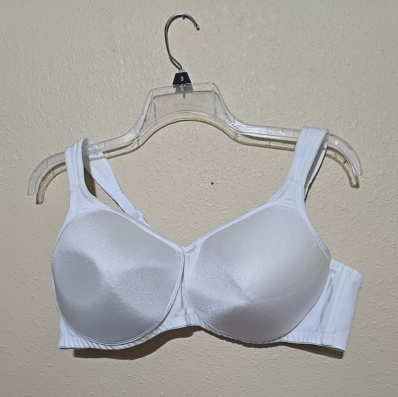 Comfort Choice White Full Coverage Adjustable Wire Free T-Shirt Bra Size 48B