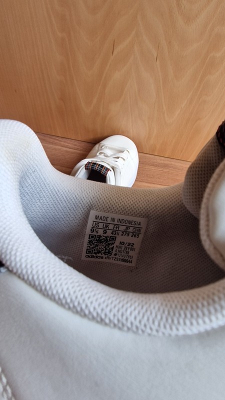 Adidas Advantage gallery