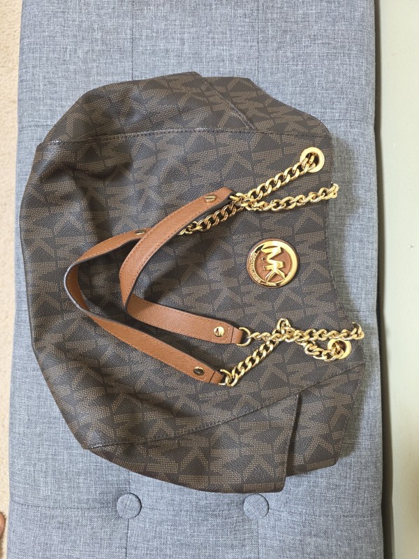 Michael Kors Jet Set Travel Gold Chain Shoulder Tote Brown/acorn