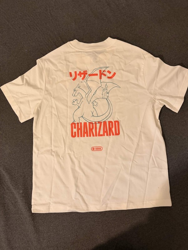 Target x Pokemon Charizard Size: Small