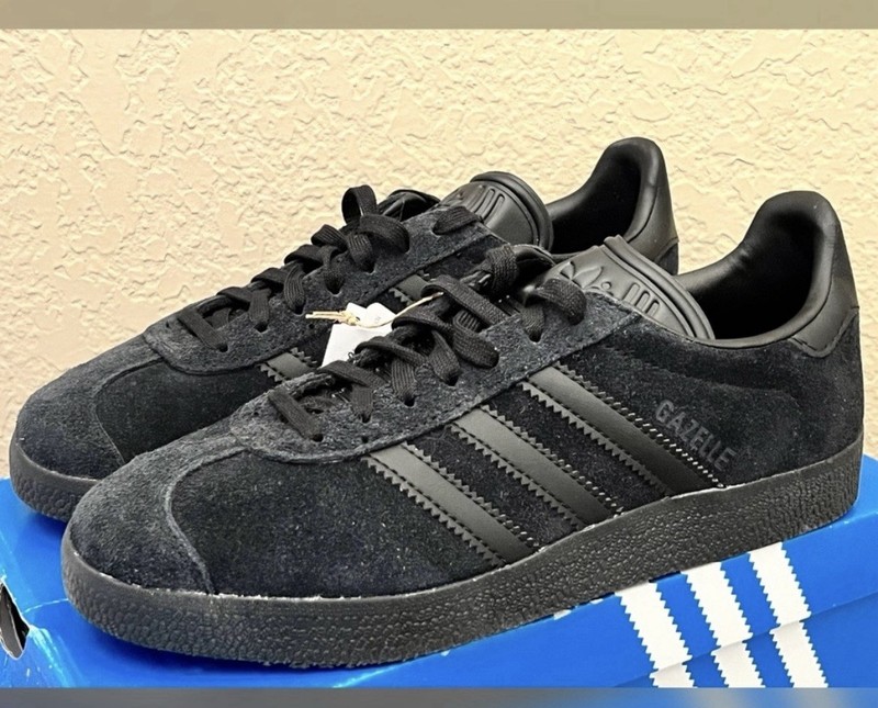 Adidas Gazelle Men's Shoes Core Black Color Size-4 gallery