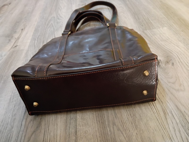 Rustic Leather Hobo/Doctor Bag Style, Handmade High Quality Wear On One Spot gallery