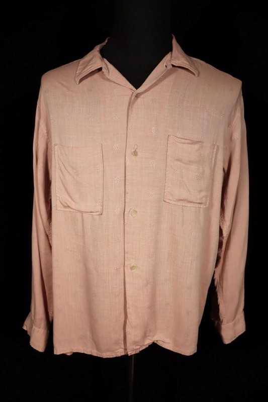Vintage BVD 1950’s Mauve Rayon Gabardine Shirt Size Large Very Good Condition