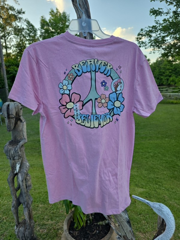 Buc-ee’s Beaver Believer Light Pink Lilac T-Shirt Size Med Bucees New W/Tags