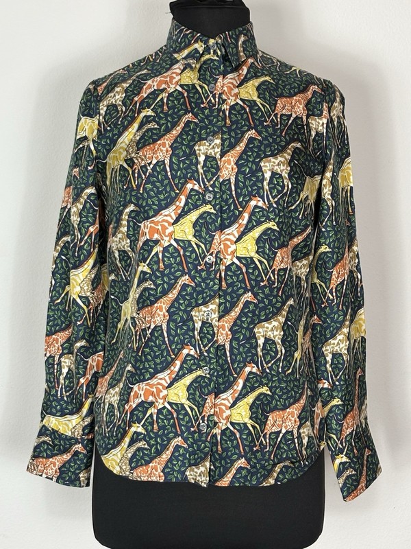 J. Crew Collection Giraffe Print Silk Twill Button Up Shirt Size 0 Long Sleeve gallery