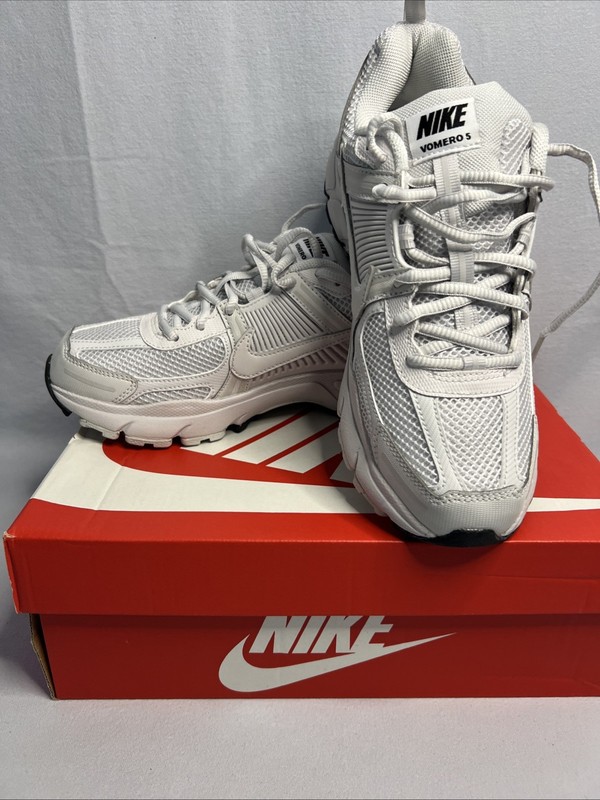 Nike Air Zoom Vomero 5 Wolf Grey Running Shoes New W/Box. E4