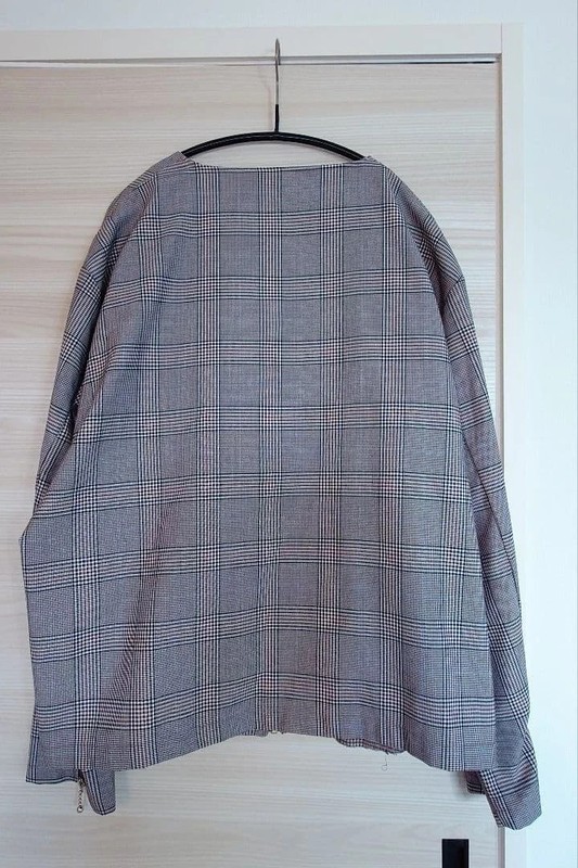Not Conventional Full-Zip Asymmetrical Set-Up Free Size Gray Black White Authent gallery
