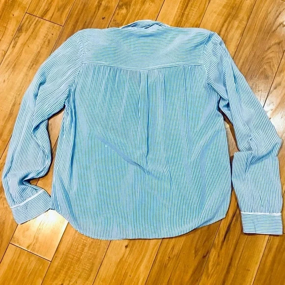 Abercrombie Fitch striped blouse button up top shirt blue white pinstriped gallery