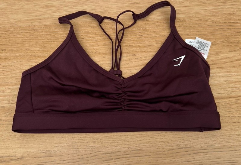 Gymshark Ruched Strappy Sports Bra Medium Dark Purple Light Suppory Gym Exercise