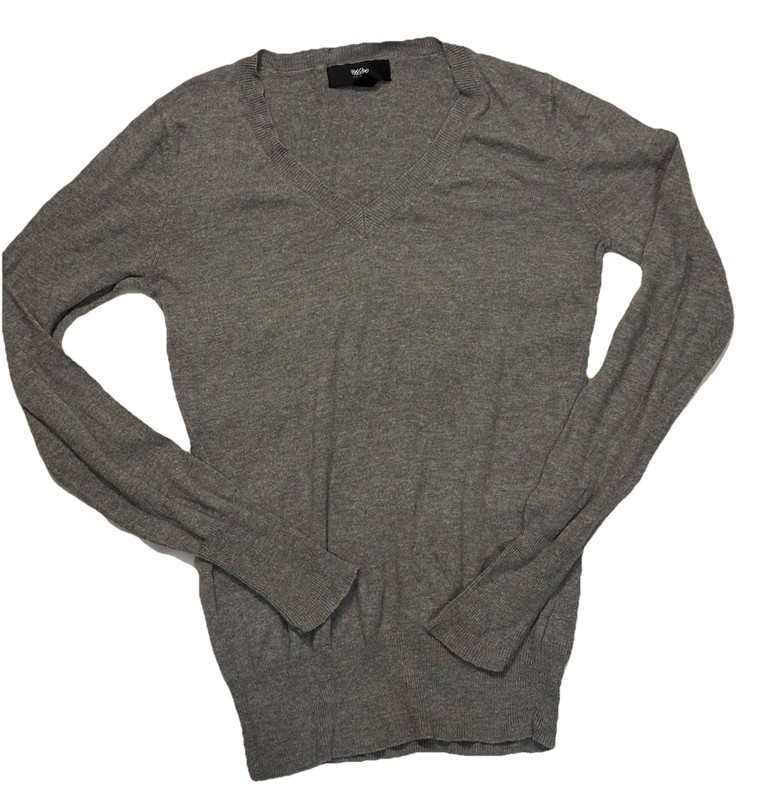 Y2K V Neck Long Sleeve Long Body Acrilic Blend Top Woman’s SZ.S Long Wrist Cuff