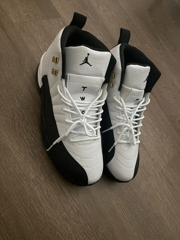 Jordan Air Jordan 12 Men’s High Top Leather Basketball Sneakers White/Black/Gold