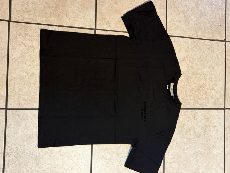 Essentials Fear of God ESSENTIALS Men’s L Black Logo Cotton Crewneck T-Shirt