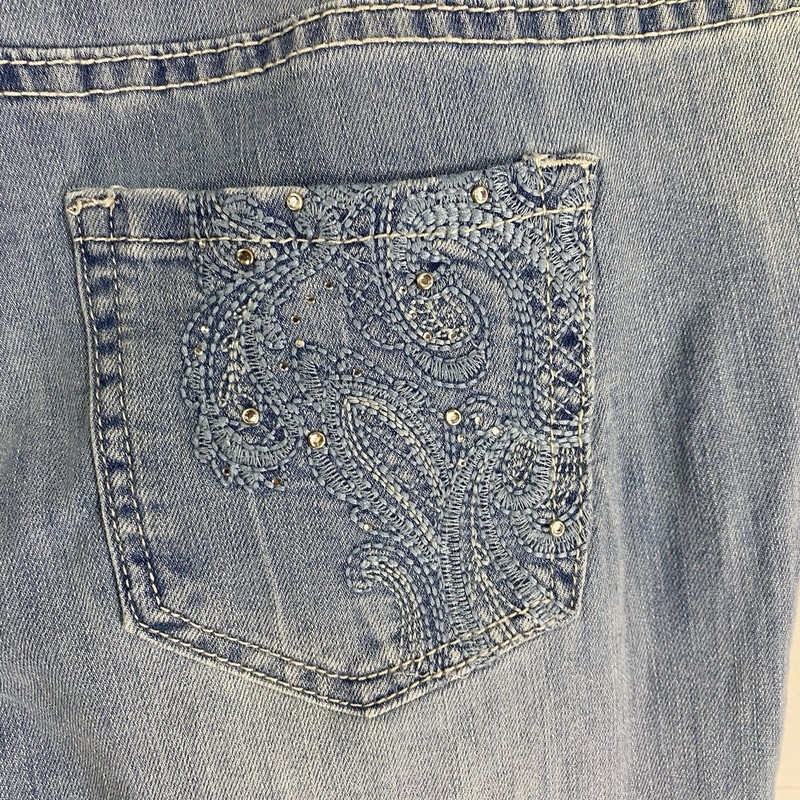 Christopher & Banks Womens Classic Fit Barely Boot Sz 4 Blue Stretch 29x30.5 New gallery