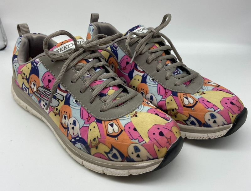 SKECHERS Shoes Sz 10 DOG PRINT SLIP RESISTANT COMFORT FLEX SR HC WORK