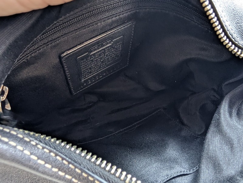 Coach Soho Hobo Half Moon Shoulder Bag Y2K EUC 10031 Black gallery