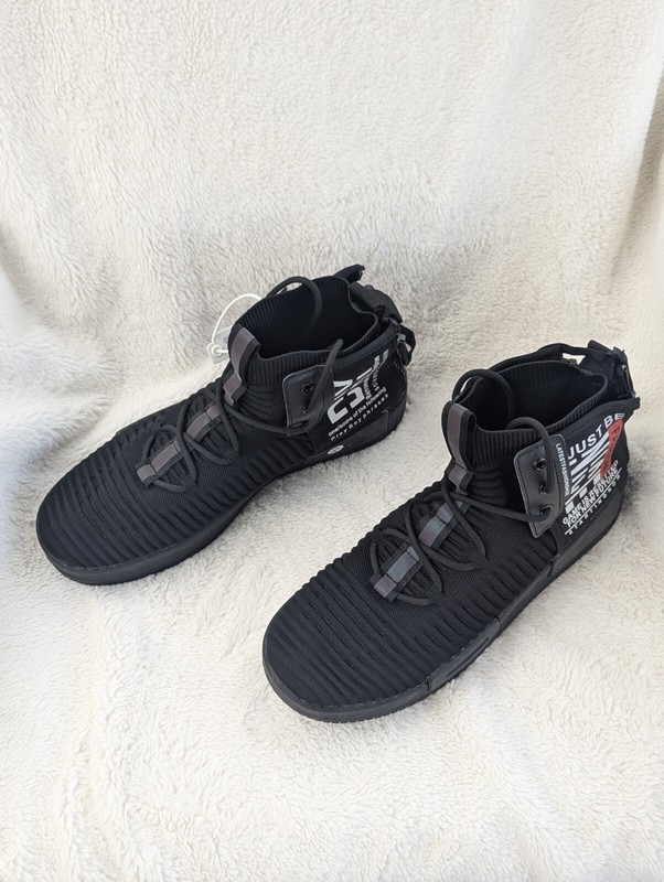 Size 11 Men's Runmaxx Fashion Sneaker Stylish Running Lace Up Athletic Shoes gallery
