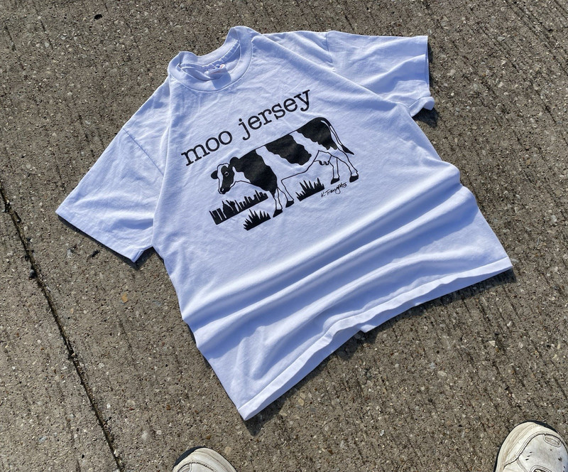 90s Hanes Heavyweight 50/50 Moo Jersey Cow Graphic White Crew Neck T-Shirt XL