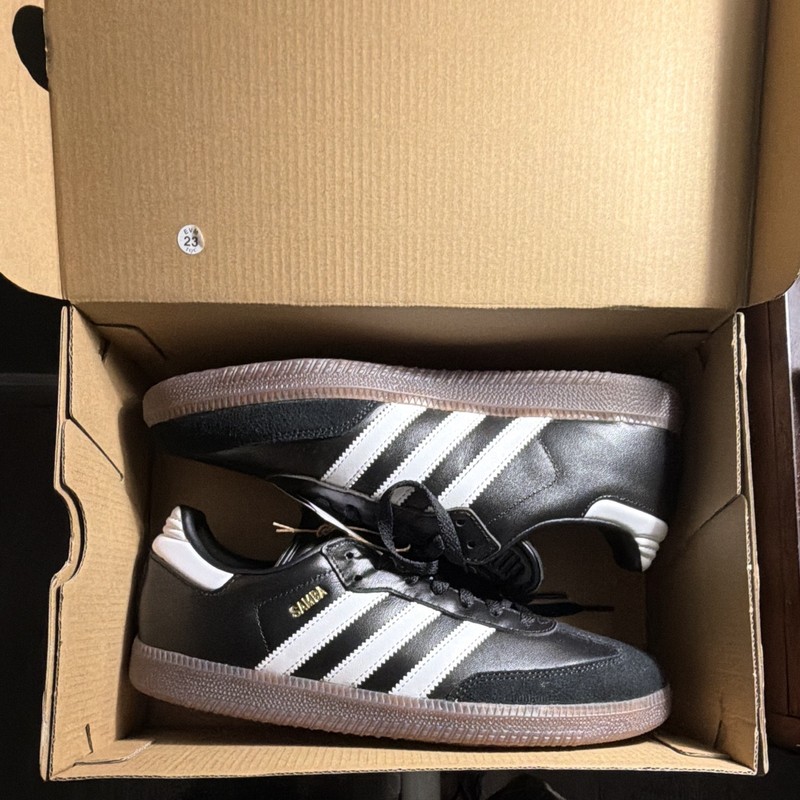 adidas Samba Indoor Black/White Gum Leather Low Top Lace-Up Sneakers IH6000 2024