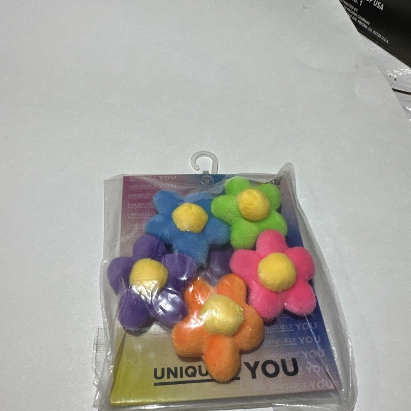 New Original Jibbitz Crocs Charm: Plush Flower Power 5 Pck