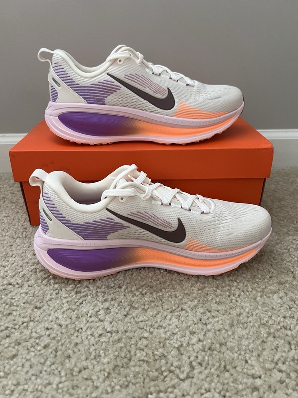 New Women’s Nike Vomero 18 Chalk Tattoo Pink Foam HM6804-113 All Sizes